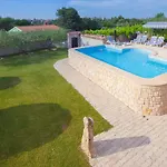 Вилла Nicole *