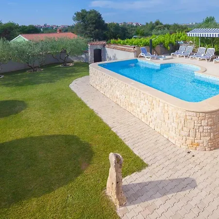Villa Nicole *