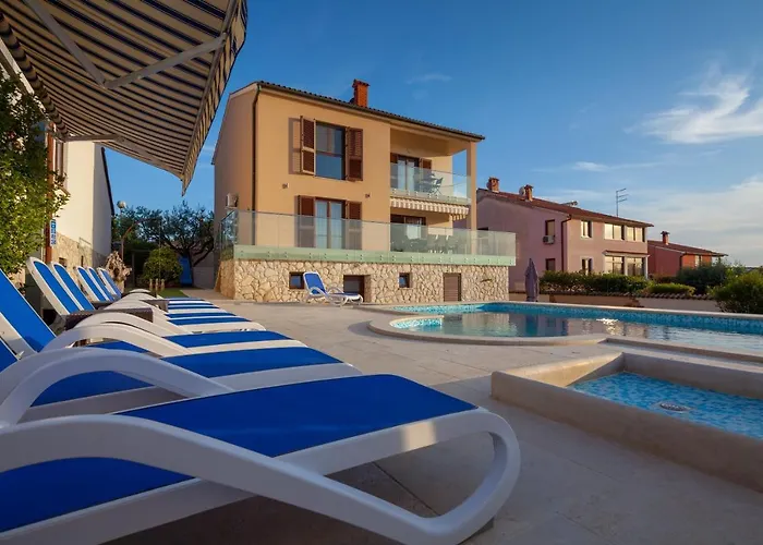 Nicole 빌라 반졸레